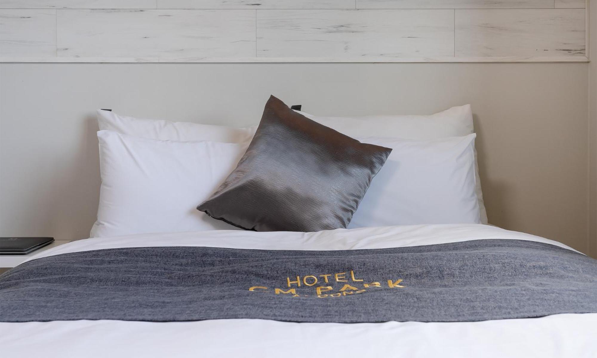Cm Park Hotel Andong Exterior photo