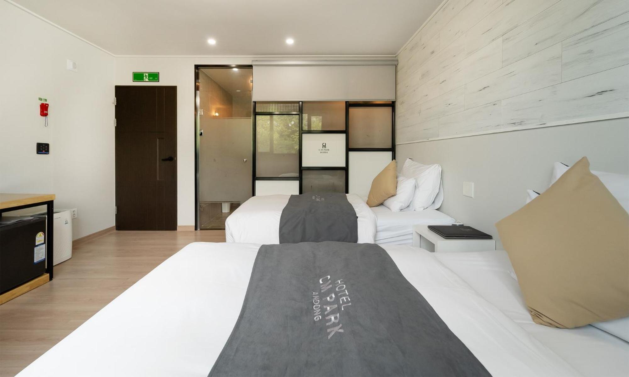 Cm Park Hotel Andong Exterior photo